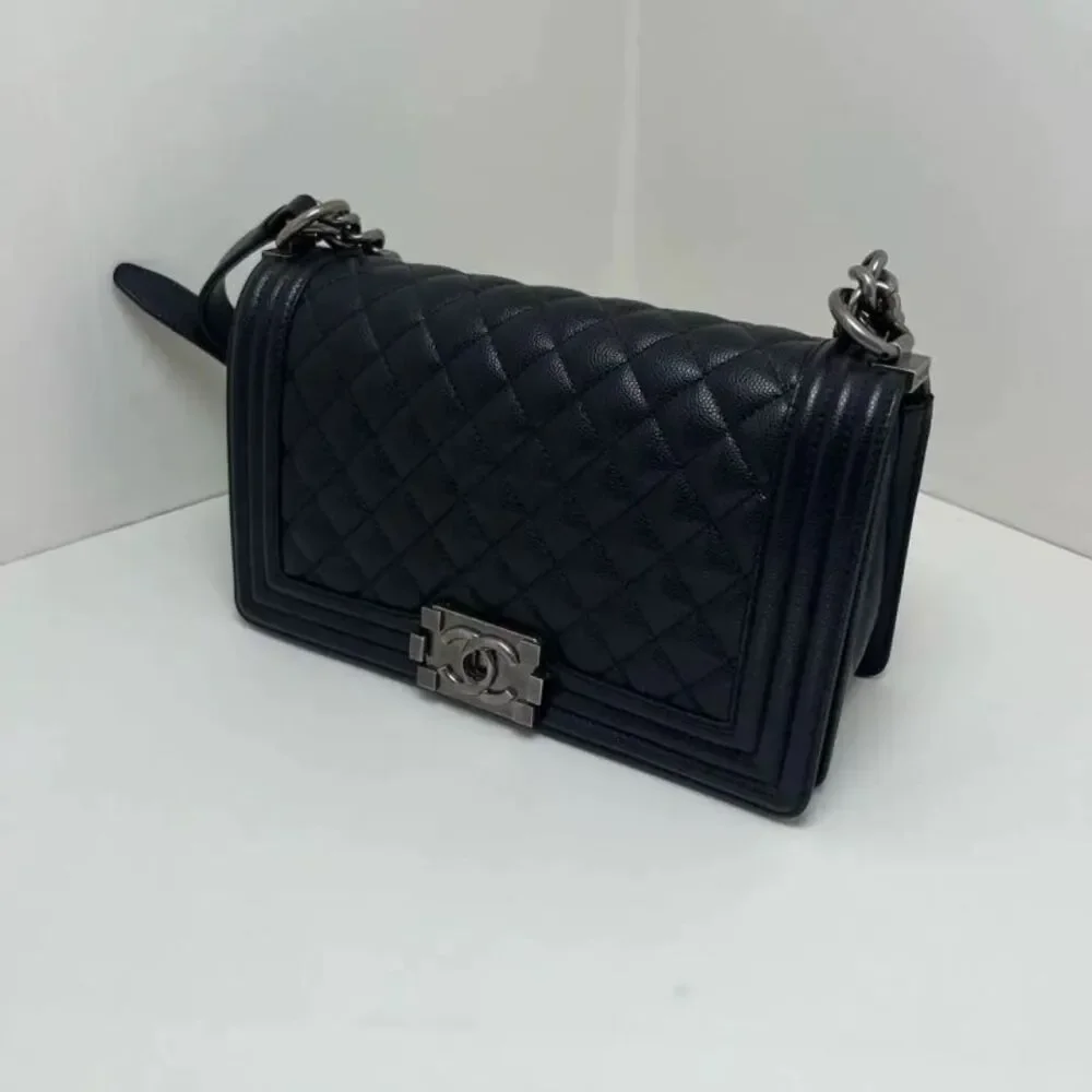 CHANEL brand color